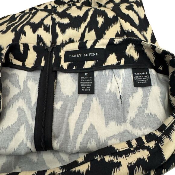 Larry Levine Zebra Print Cotton Stretch Pencil Skirt Sz 12 - Picture 4 of 5